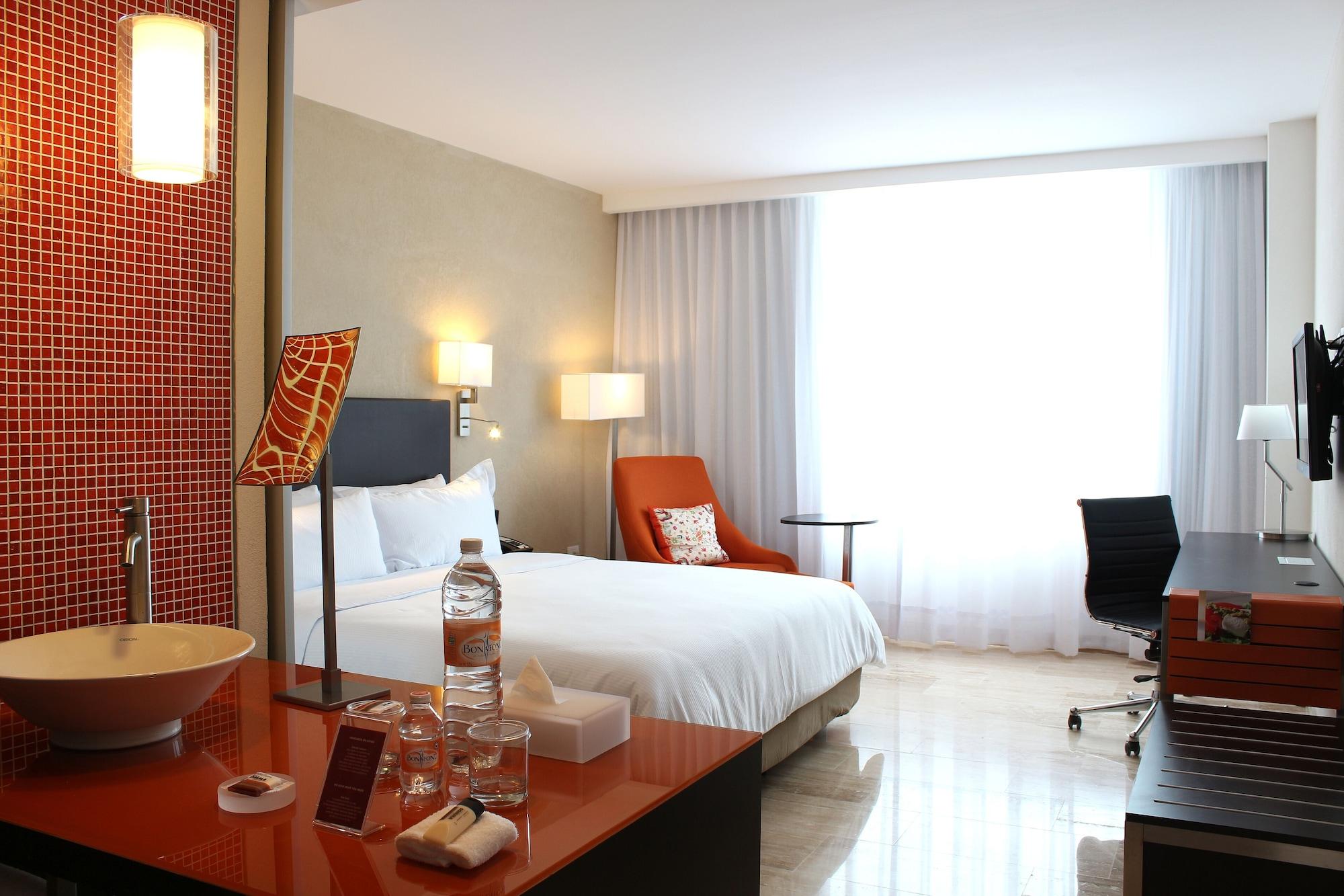 Fiesta Inn Четумал Екстериор снимка